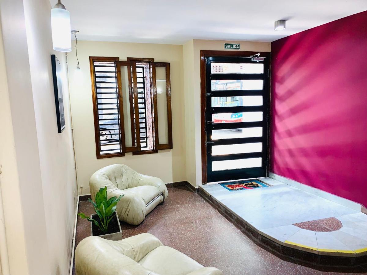 Hotel Atenas บัวโนสไอเรส ภายนอก รูปภาพ